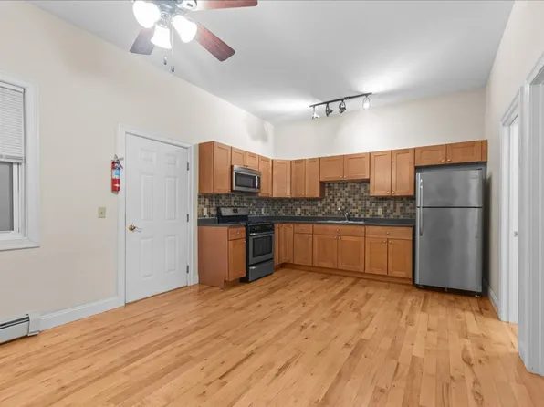 51 North Champlain St, 51 N Champlain St #2, Burlington, VT 05401