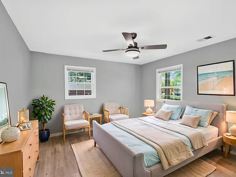 4752 Carterwood Dr — Photo 32