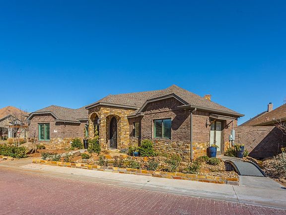 4th image of 52 Tuscan Villas Cir