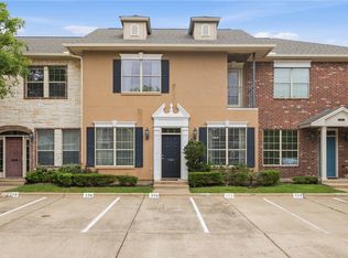 326 Forest Dr, College Station, TX 77840