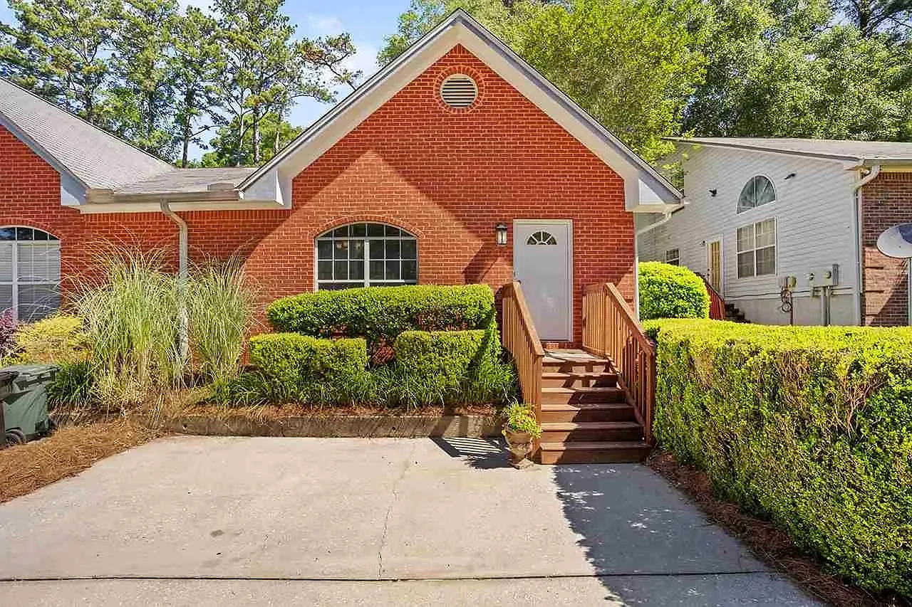 3498 Chatelaine Ct — Photo 2