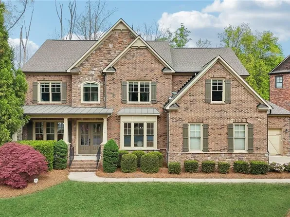 1710 Bramble Bush Way, Suwanee, GA 30024