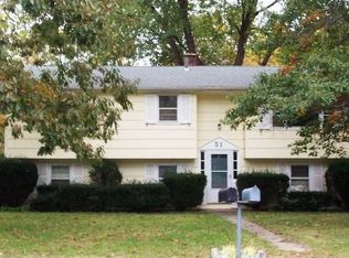 51 Dinatali Dr, Waterbury, CT 06705