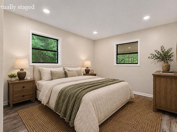 4th image of 2 Hondo Ln