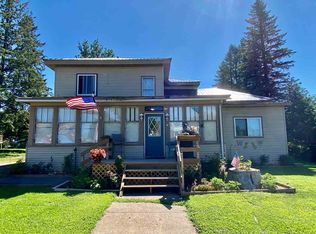 316 S Main St, Greenwood, WI 54437