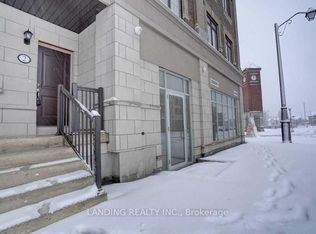 19 Ivanhoe Dr #2, Markham, ON L6C 0X7