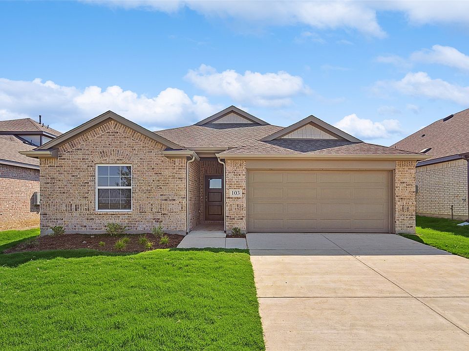 1st image of 103 Patrick Henry Dr