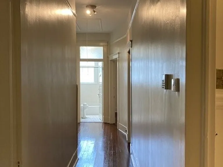739 Pine St — Photo 5