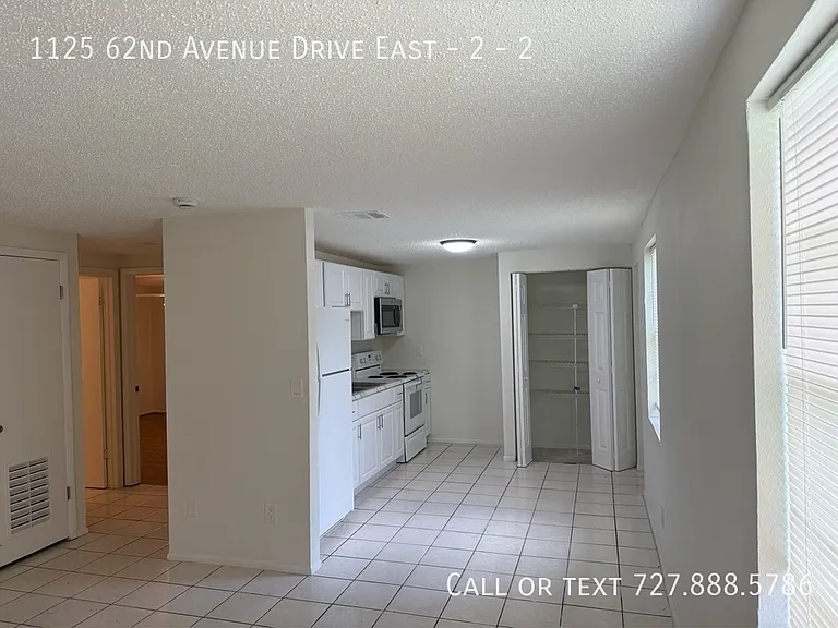 1125 62nd Avenue Dr E #2 — Photo 3