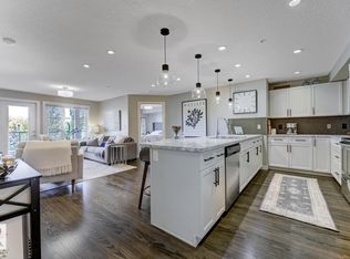 The Parc At Edgemont Ravine, Edmonton, AB T6M 0S8