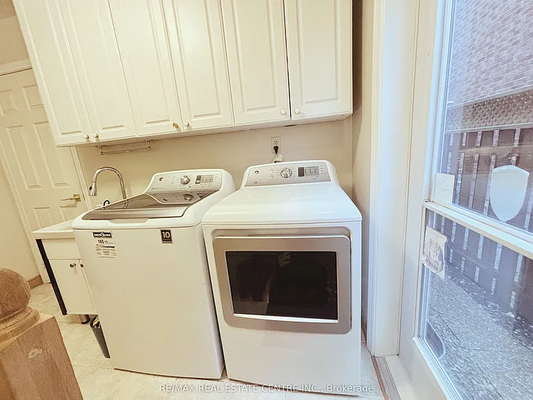 1400 Greenbriar Dr #1 — Photo 11