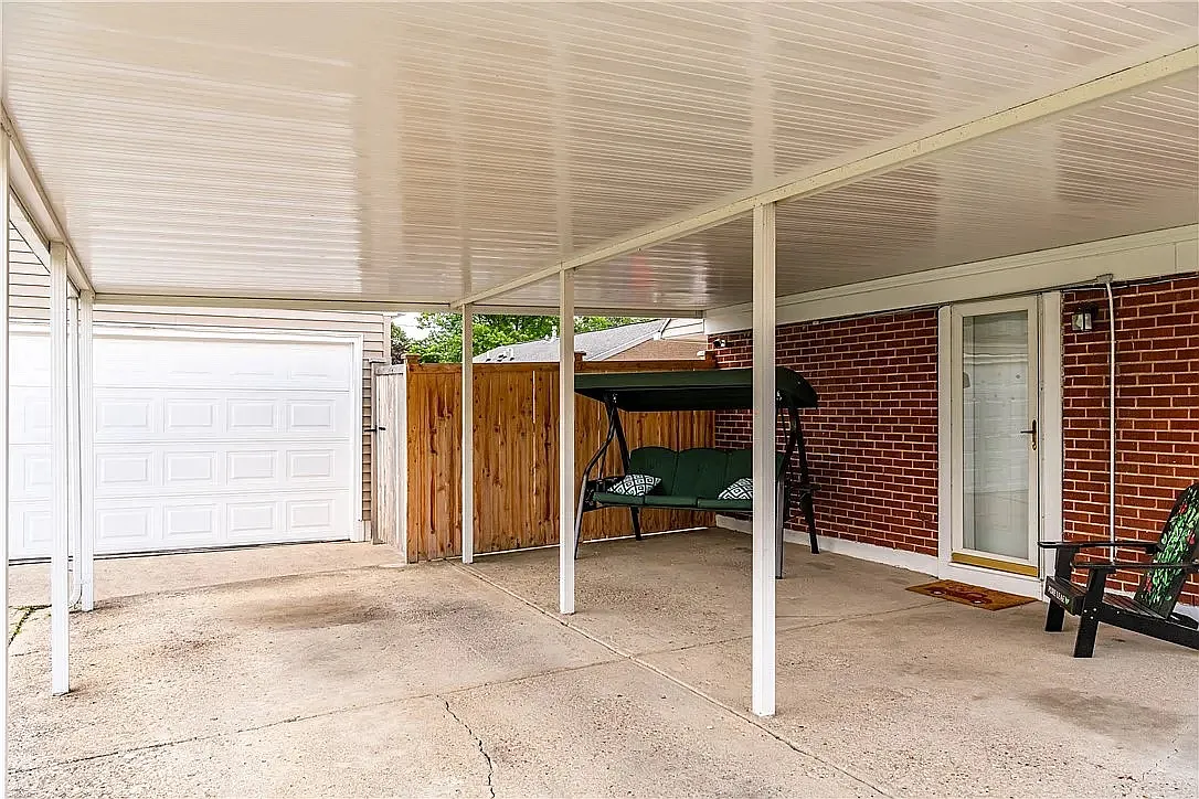 4 bed, 1430 sqft, $2,000 — Photo 4