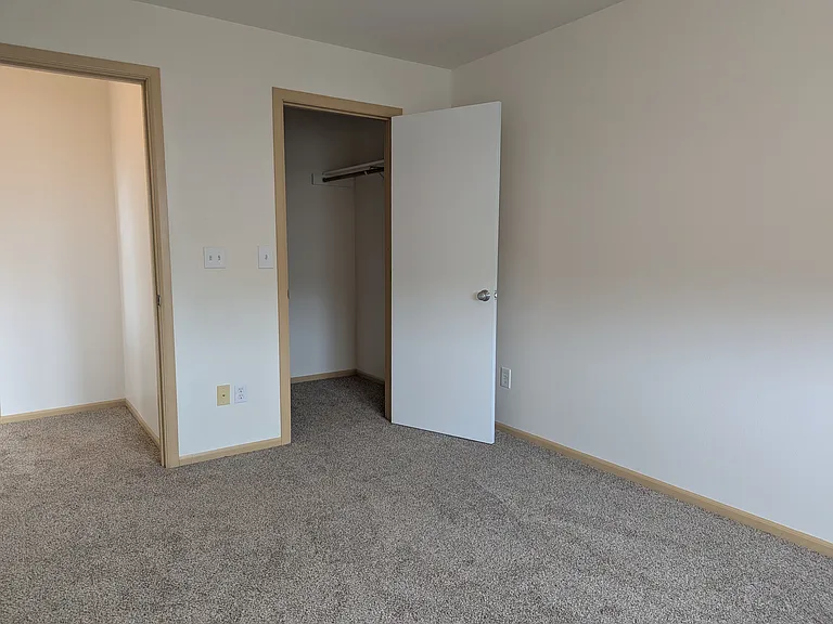 1017 Greenview Ave SW #104 — Photo 16