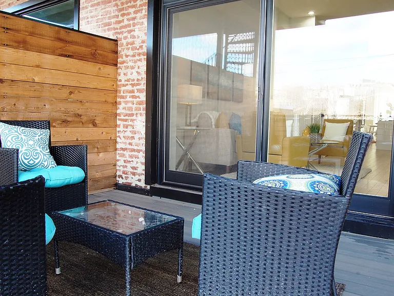 1027 Lamont St NW #1 — Photo 6