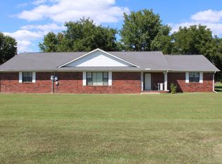 305 Cherry St, Locust Grove, OK 74352