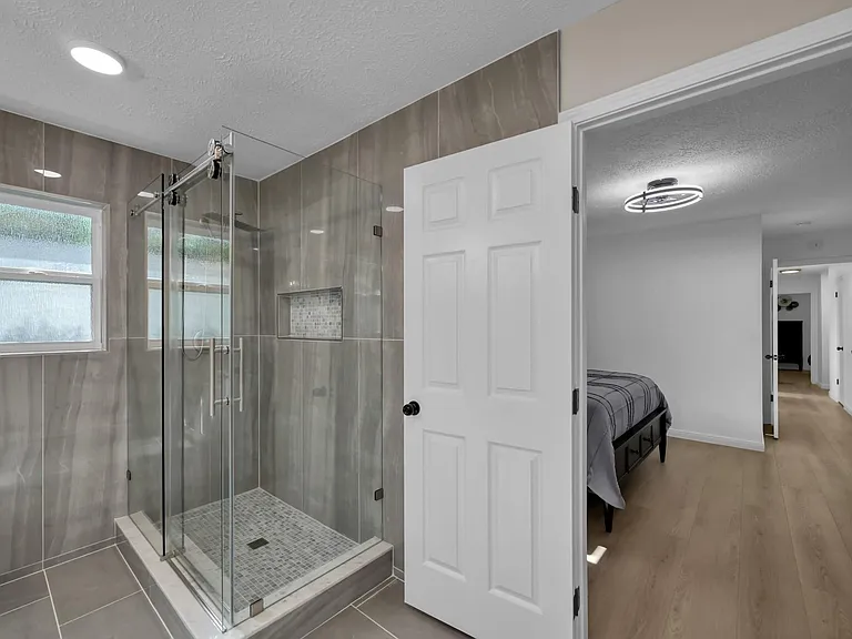 28926 Twisted Oak Dr — Photo 13