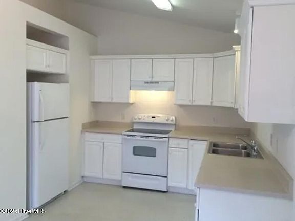 5th image of 715 Tabor Ln