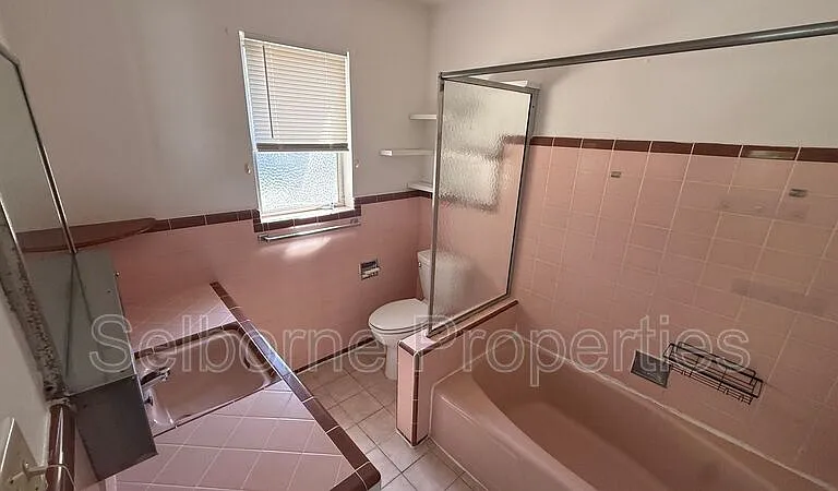 527 Callan Ave #1 — Photo 8