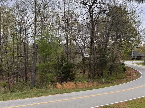 Granshire Dr #9, Bella Vista, AR 72714