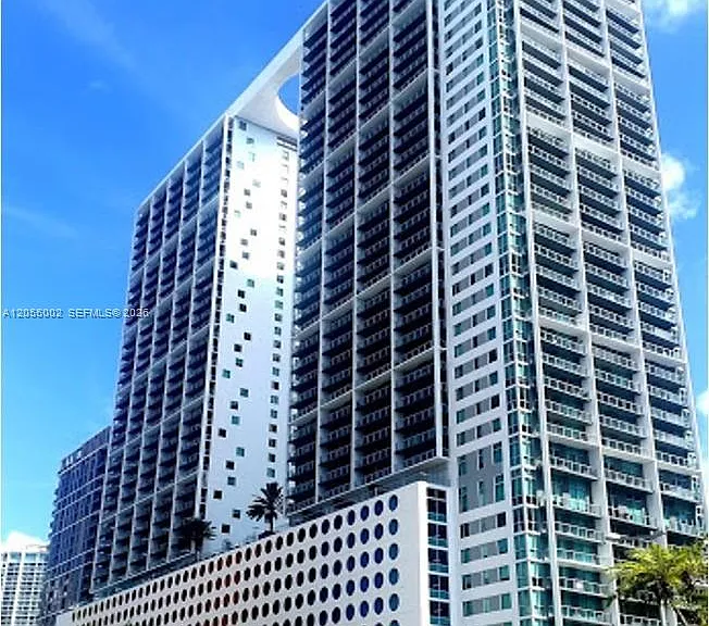 500 Brickell Ave #1805 — Photo 3