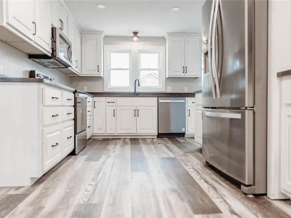 302 S Oak St, Dixon, MO 65459