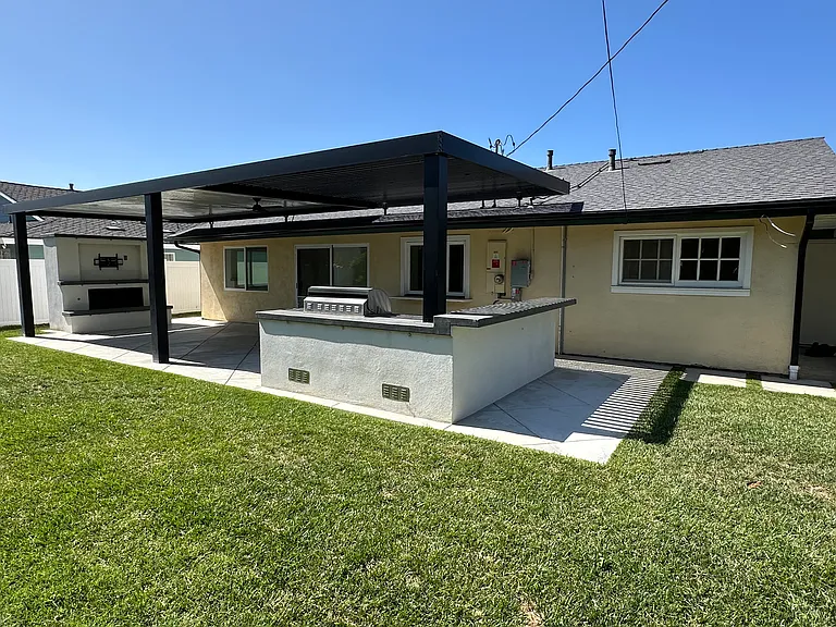 9197 El Cortez Ave — Photo 18
