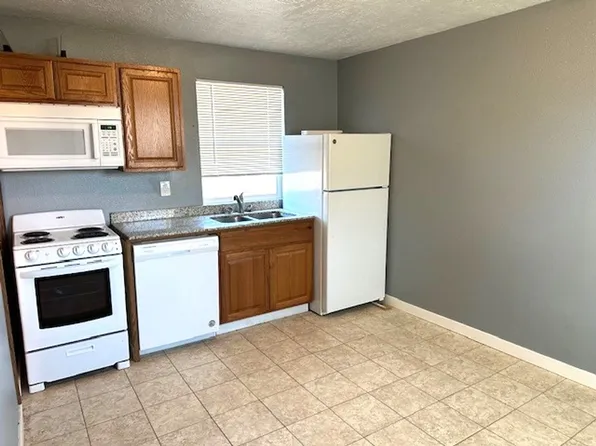 384 1/2 River St, Elko, NV 89801
