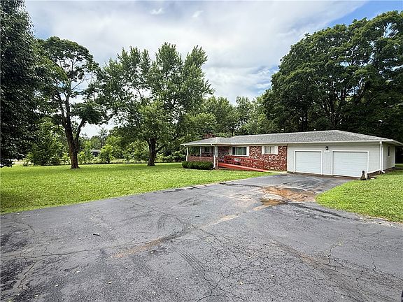 3rd image of 17351 Arkansas #37