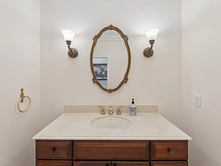 40 Overlook Dr — Photo 20