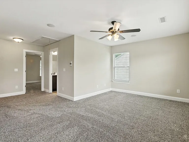 54 Hemlock Green Ln — Photo 16