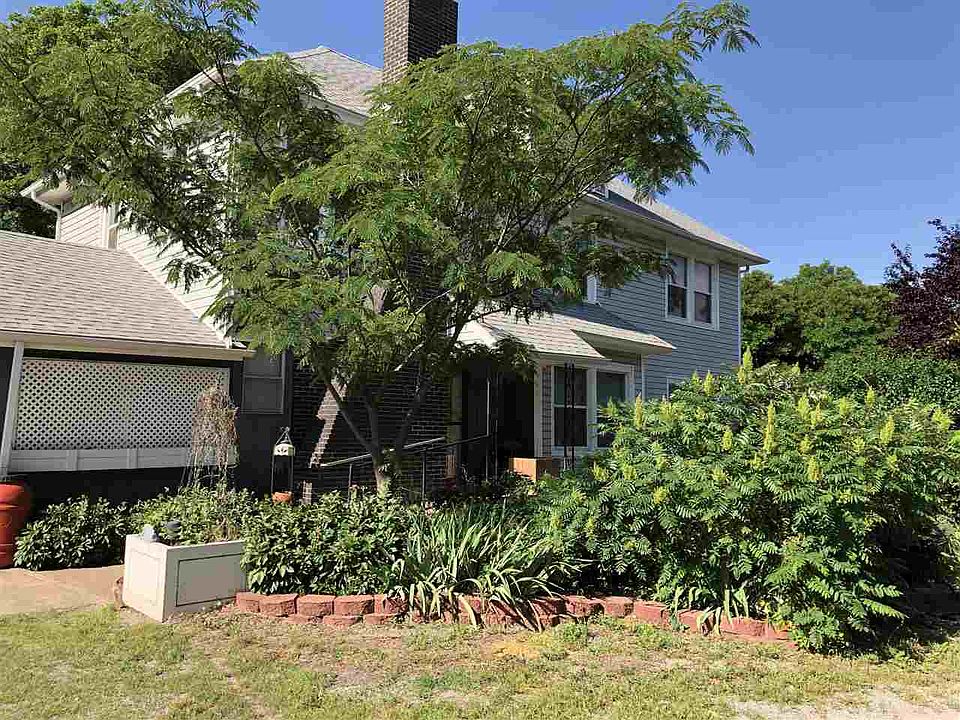 1st image of 604 E Cambridge Ave
