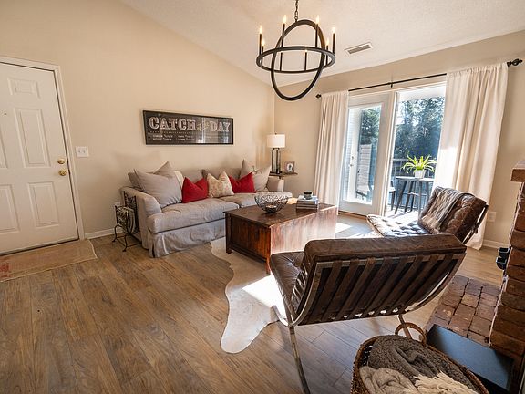 2nd image of 2011 N Highway 17 Unit 1500R