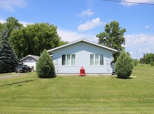 707 Lorena St #705, Rainy River, ON P0W 1L0