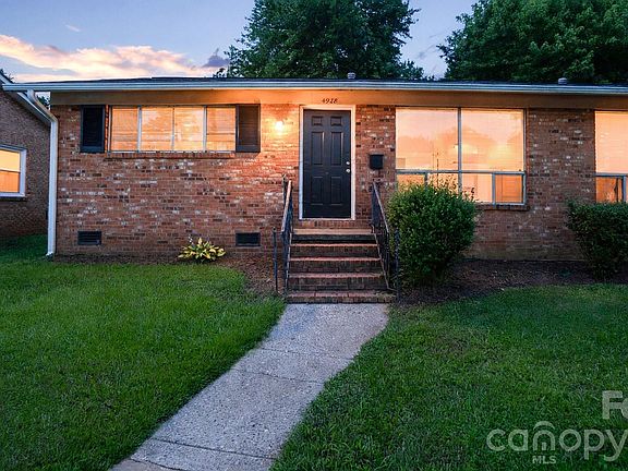 5th image of 4926 Malibu Dr