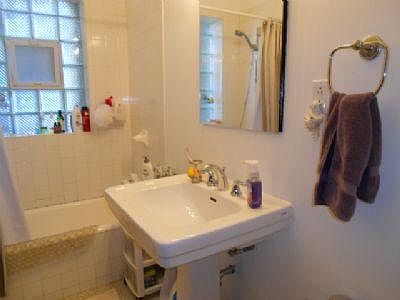 2nd image of 5102 N Glenwood Ave #1