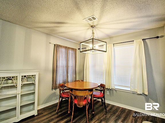 4th image of 7756 Audubon Dr