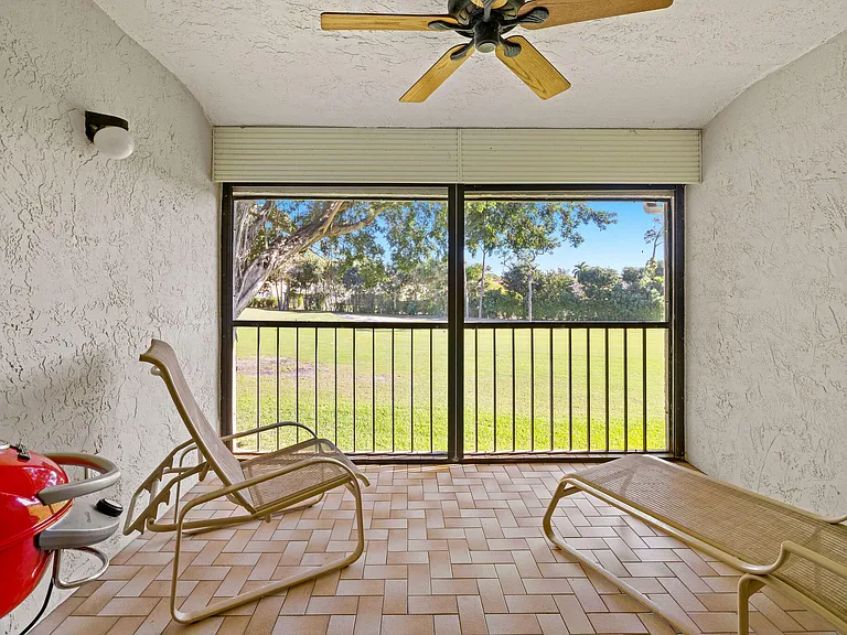 9193 Pecky Cypress Ln #6F — Photo 7