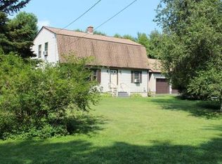 141 Mort Vining Rd, Southwick, MA 01077