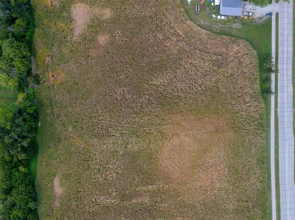 851 & 765 S 10th St, Blair, NE 68008