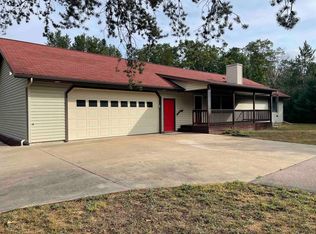 1654 Campfire Rd, Nekoosa, WI 54457