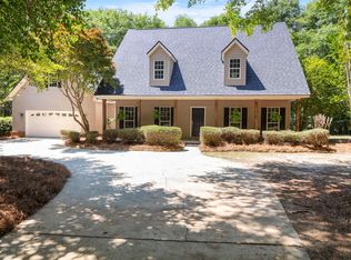 555 Thompson Mill Rd, Bonaire, GA 31005