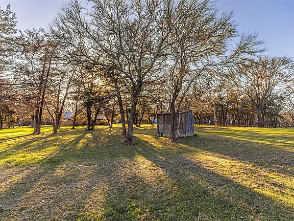 2nd image of 125 Forrest Ln
