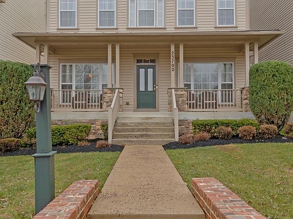 5th image of 23702 Bennett Chase Dr
