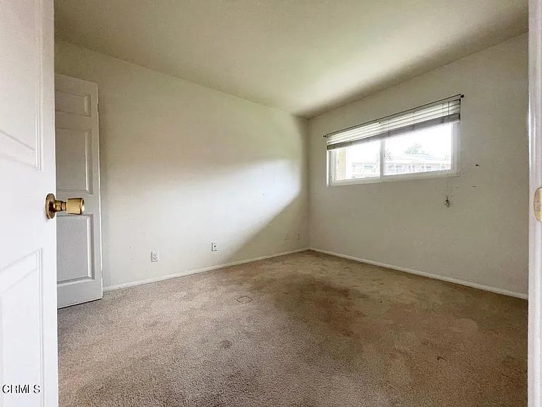 669 Reef Cir — Photo 8