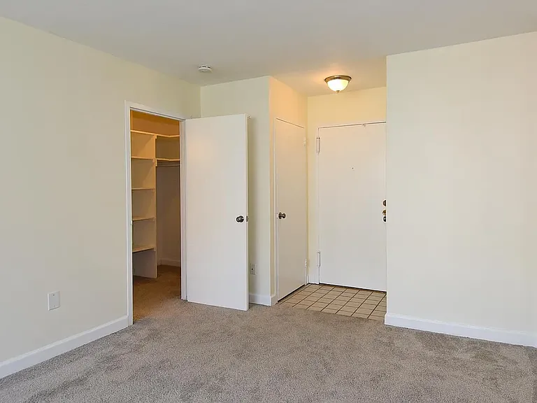 1121 Arlington Blvd #939 — Photo 8