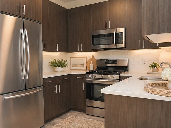 5th image of 2 Hennessey Blvd APT 306