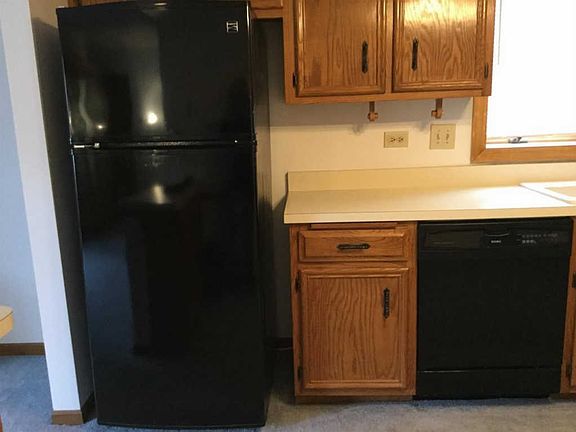 3rd image of 16824 82nd Ave APT 1S