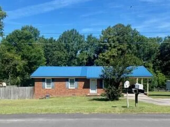 8 Arabian Ct, Warrenville, SC 29851