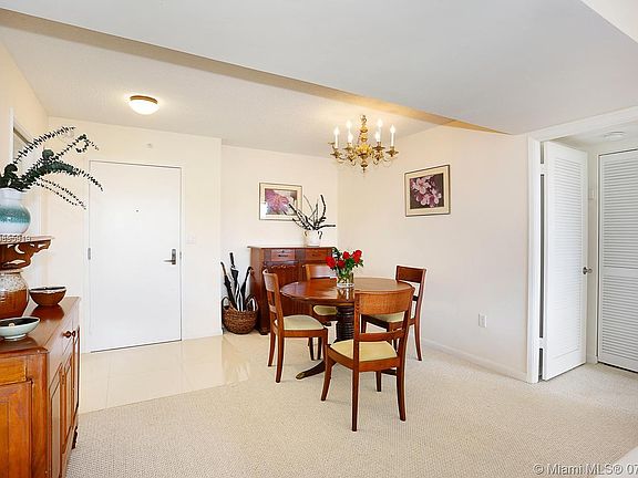 5th image of 600 Biltmore Way APT 604
