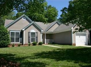 7018 Daerwood Pl, Charlotte, NC 28215
